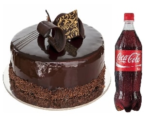 4-6 Kişilik Klasik Çikolatalı Pasta Kapınıza
